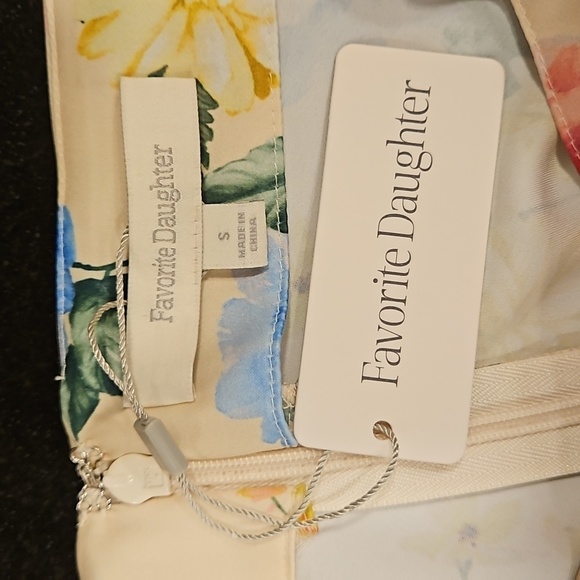 💕FAVORITE DAUGHTER💕 Ruched Skirt ~ Yellow Whispering Floral Print Small S NWT - Picture 7 of 8